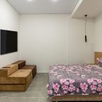 Трёхместный и более (Трехместный номер Улучшенный с зоной отдыха), Арт Шале