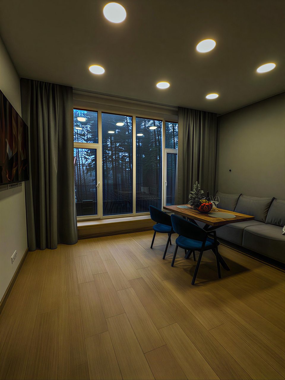 Просторная гостиная