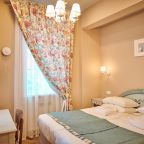 Однокомнатный номер с двухспальной кроватью 180*200