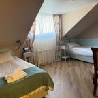 Трёхместный и более (Комфорт Мансарда TWIN), Отель Усадьба Егорова