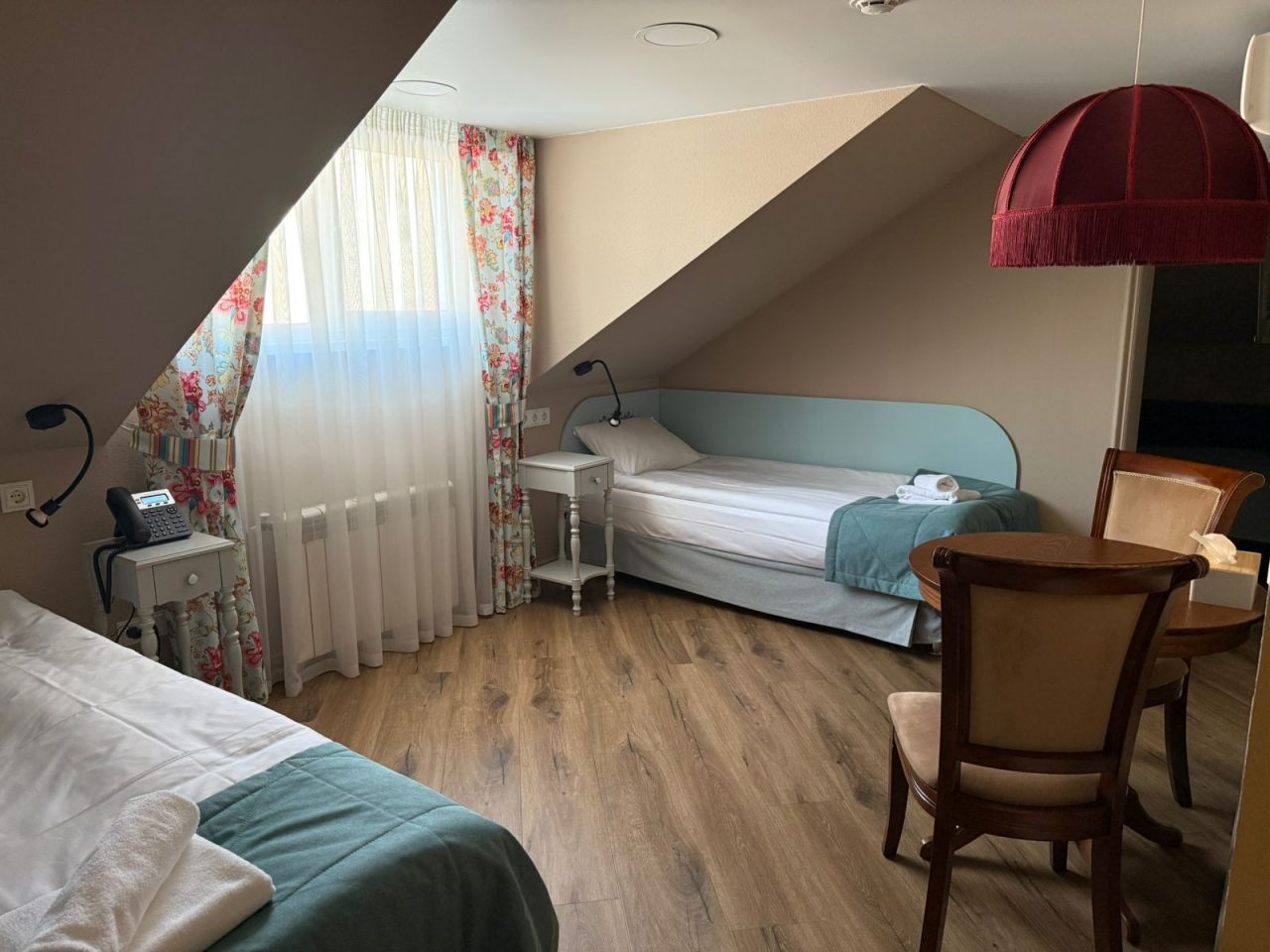 Трёхместный и более (Комфорт Мансарда TWIN), Отель Усадьба Егорова