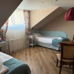 Трёхместный и более (Комфорт Мансарда TWIN), Отель Усадьба Егорова