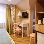 Трёхместный и более (Комфорт Мансарда DBL), Отель Усадьба Егорова