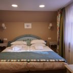 Трёхместный и более (Комфорт Мансарда DBL), Отель Усадьба Егорова