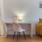 Апартаменты (Петровские на Базарном 12 №2), Апартаменты Петровские на Базарном 12