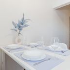 Апартаменты (Петровские на Базарном 12 №5), Апартаменты Петровские на Базарном 12