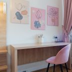 Апартаменты (Петровские на Базарном 12 №5), Апартаменты Петровские на Базарном 12