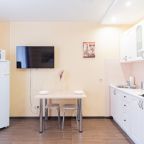 Апартаменты (Петровские на Савиных 4а №1), Апартаменты Петровские на Савиных