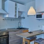 Апартаменты (Петровские на Савины1х 4а № 2), Апартаменты Петровские на Савиных