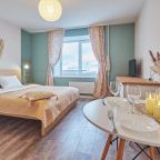 Апартаменты (Петровские на Савинах 4а №3), Апартаменты Петровские на Савиных