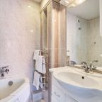 Апартаменты (Петровские на Савиных 4а №4), Апартаменты Петровские на Савиных