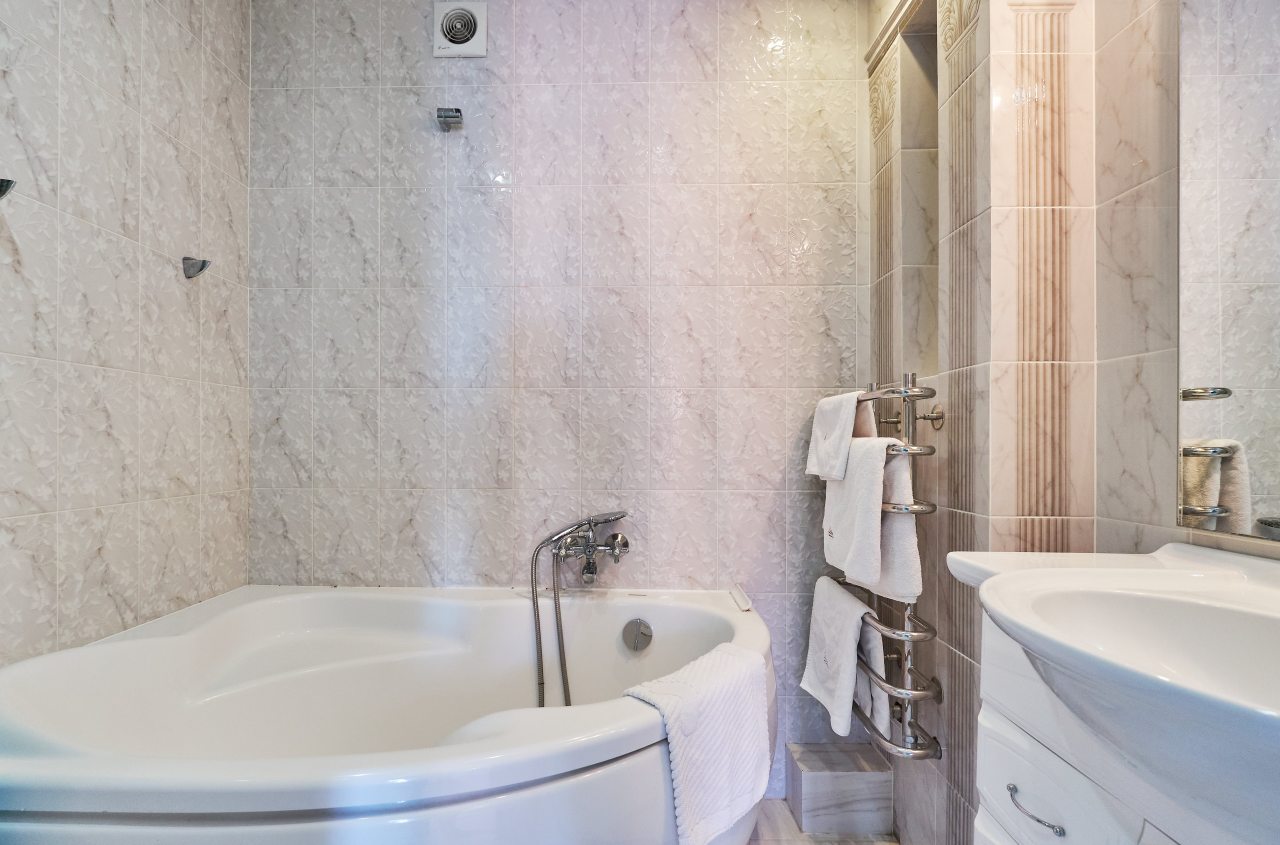 Апартаменты (Петровские на Савиных 4а №4), Апартаменты Петровские на Савиных