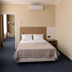 Одноместный (Стандарт делюкс одноместный с видом на Волгу), Гостиница Ambar House