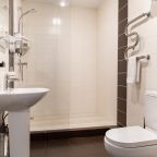 Одноместный (Стандарт делюкс одноместный с видом на Волгу), Гостиница Ambar House