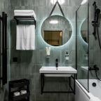 Полулюкс (Семейный кофморт), Отель Isola