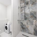 Люкс (Люкс), Апарт-отель MIRODOM