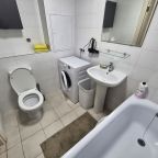 Жильё полностью ваше, Апартаменты 3 комнатные на Римского-Корсакова