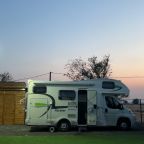 Вагончик (Дом на колёсах), Кемпинг Ультра Кемпинг