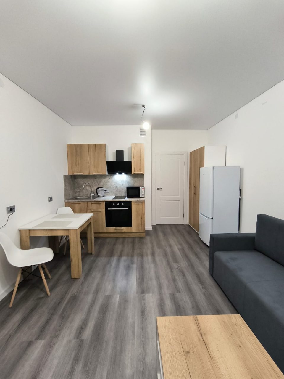 Апартаменты (Студия Myhome Yourhome на Уральской 25), Апартаменты Myhome Yourhome на Уральской 25к1