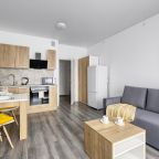 Апартаменты (Студия Myhome Yourhome на Уральской 25), Апартаменты Myhome Yourhome на Уральской 25к1