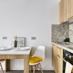 Апартаменты (Студия Myhome Yourhome на Уральской 25), Апартаменты Myhome Yourhome на Уральской 25к1