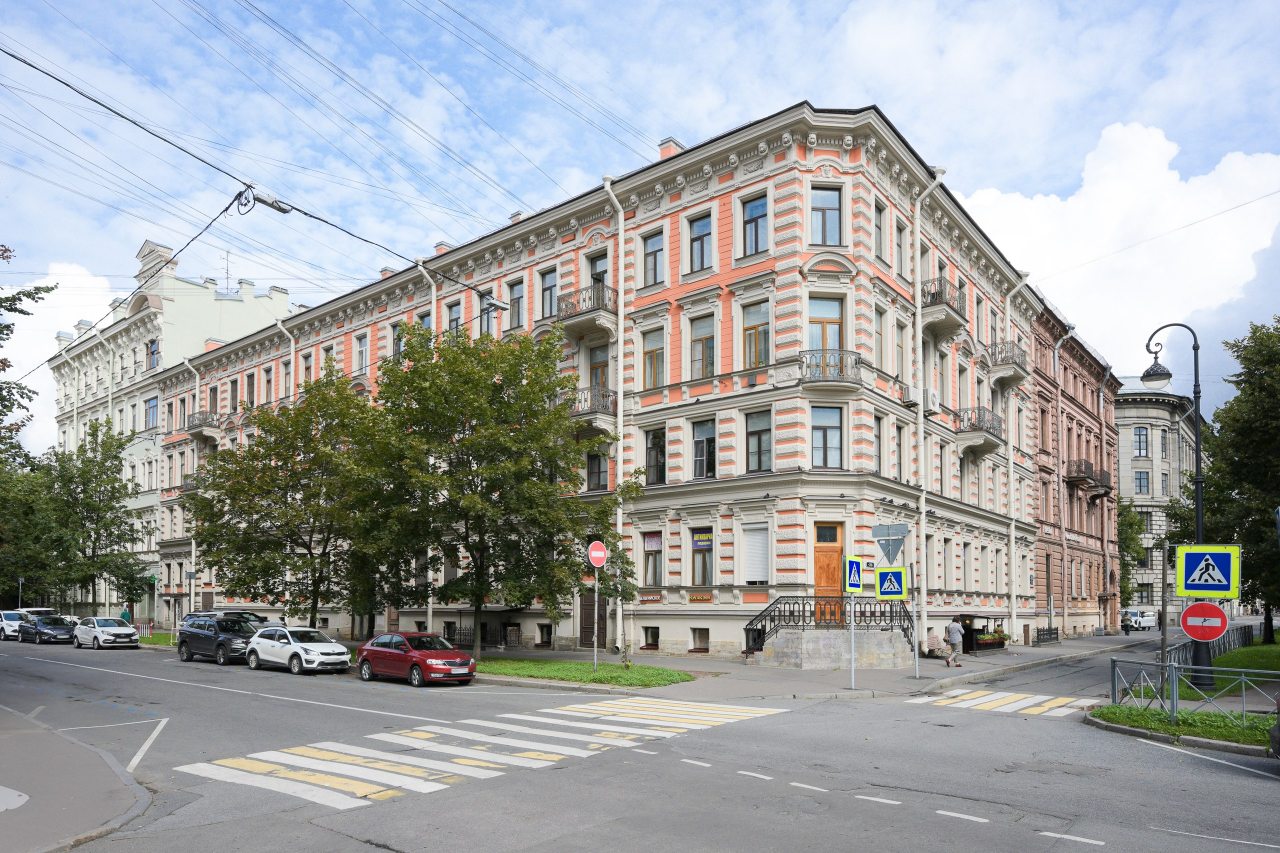 Фасад здания