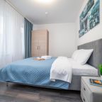 Апартаменты (Ландау 51), Апартаменты Ландау 51