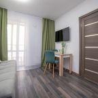 Апартаменты (Ландау 51), Апартаменты Ландау 51