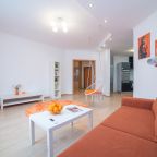 Апартаменты (Сакко и Ванцетти 47), Апартаменты Сакко и ванцетти 47