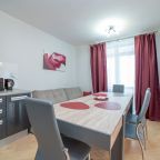 Апартаменты (Сакко и Ванцетти 47), Апартаменты Сакко и ванцетти 47