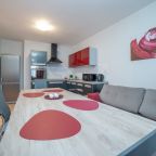 Апартаменты (Сакко и Ванцетти 47), Апартаменты Сакко и ванцетти 47