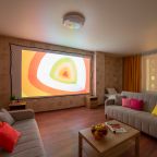 Апартаменты (Радищева 568), Апартаменты Радищева 33 трехкомнатная