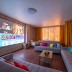 Апартаменты (Радищева 568), Апартаменты Радищева 33 трехкомнатная