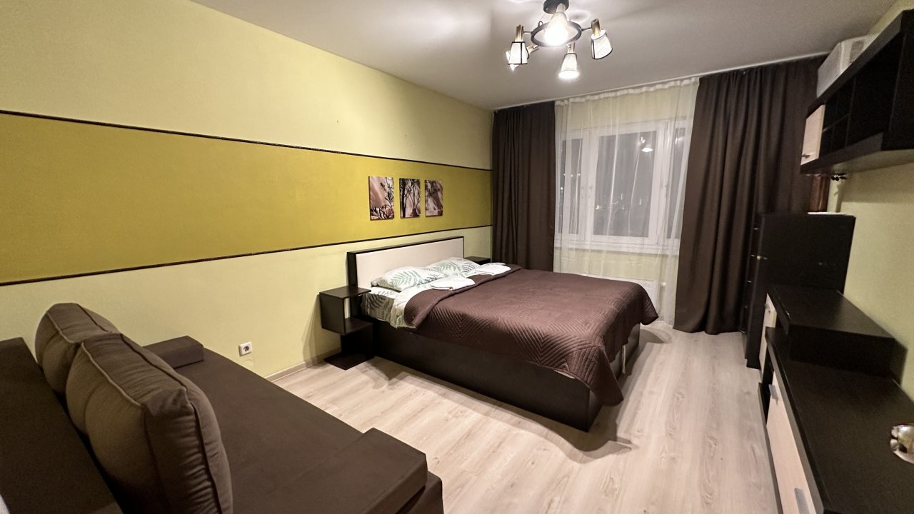 Апартаменты Рассветная 8к2, Екатеринбург