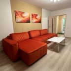 Апартаменты (Рассветная 8к2), Апартаменты Рассветная 8к2