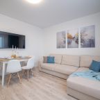 Апартаменты (Красных Командиров 1в), Апартаменты Красных командиров 1в