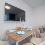 Апартаменты (Красных Командиров 1в), Апартаменты Красных командиров 1в