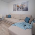 Апартаменты (Красных Командиров 1в), Апартаменты Красных командиров 1в