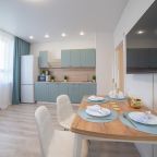 Апартаменты (Красных Командиров 1в), Апартаменты Красных командиров 1в