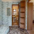 Трёхместный и более (Улучшенный с дополнительным местом.), Гостевой дом Людива