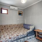 Трёхместный и более (Улучшенный двухкомнатный), Гостевой дом Людива