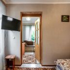 Трёхместный и более (Улучшенный двухкомнатный), Гостевой дом Людива