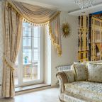 Выход на балкон