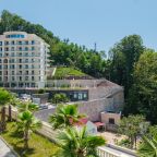 Трёхместный и более (Family room sea view), Апартаменты М2 group