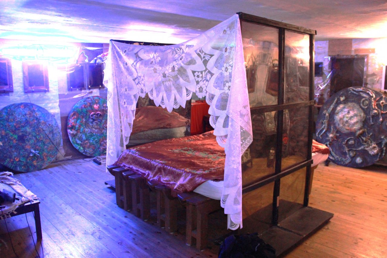 Двухместный (Кунст камера), Гостевой дом У художника