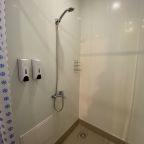 Шестиместный (Для больших компаний), Апартаменты Жёлтый Нарцисс