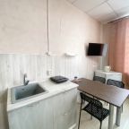 Четырехместный (Две комнаты Комфорт), Апартаменты Жёлтый Нарцисс