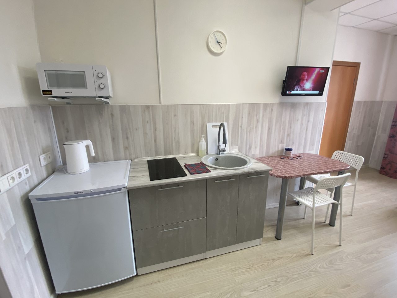 Трехместный (Стандарт), Апартаменты Жёлтый Нарцисс