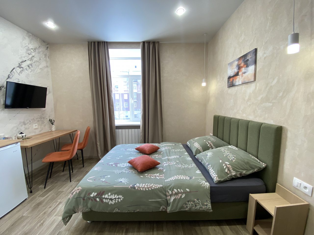 Люкс (Одна комната Люкс 1), Апартаменты Жёлтый Нарцисс