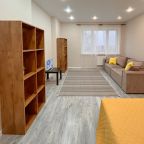 Апартаменты (Стильные и яркие 2комнатные возле Автовокзала Южный, ДРКБ, РКБ, Военного госпиталя, в 10 мин. езды от центра и 20 мин от Аэропорта), Апартаменты 2-х ком Чистофэмили в 10 мин езды от Центра